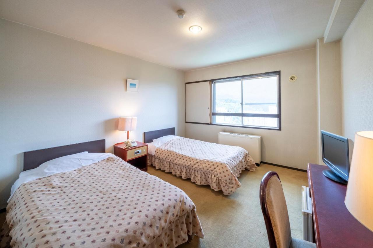 Hotel Tagawa Jamanoucsi Kültér fotó