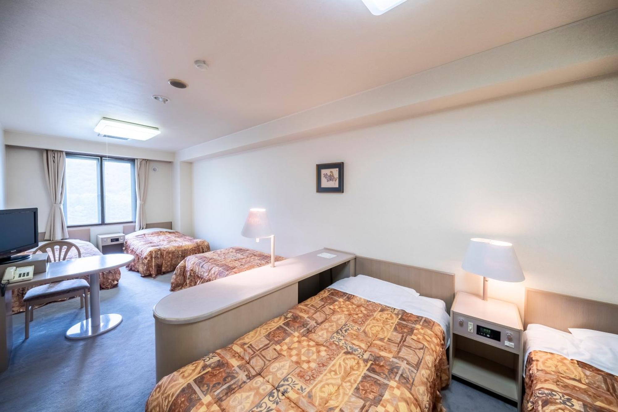 Hotel Tagawa Jamanoucsi Kültér fotó